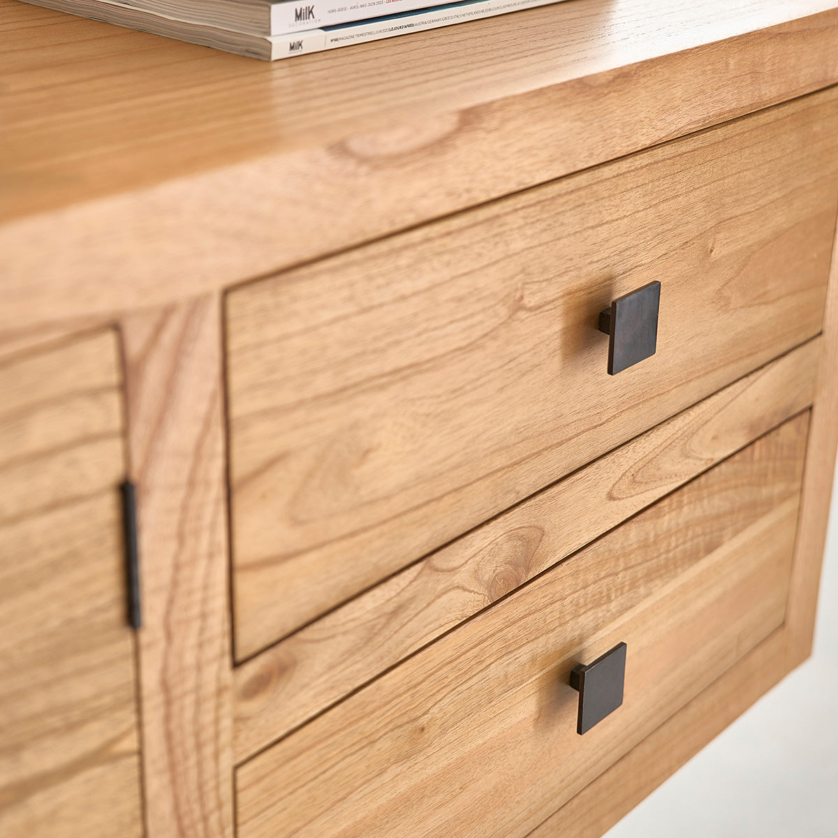 1002-commode_en_mindi_massif_180_cm-06.jpg