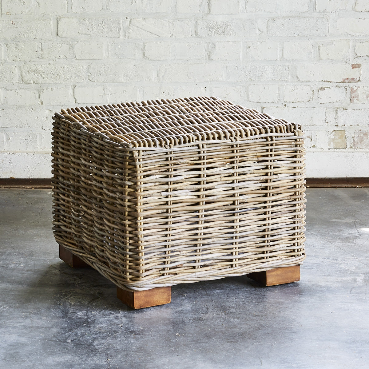 MUSA - Quadratischer Couchtisch aus Kubu