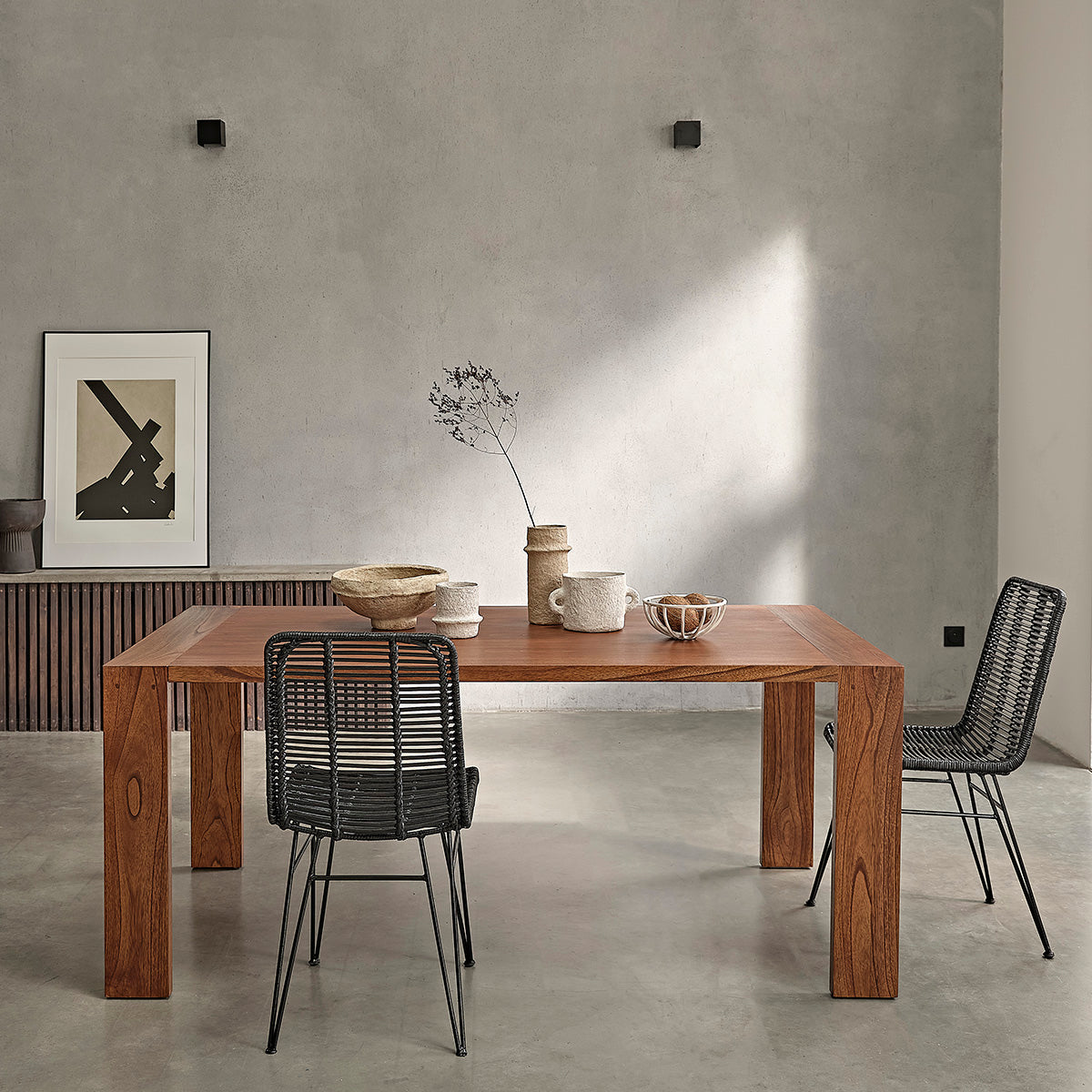 1072-chaise_en_rotin_et_metal_noire-06.jpg