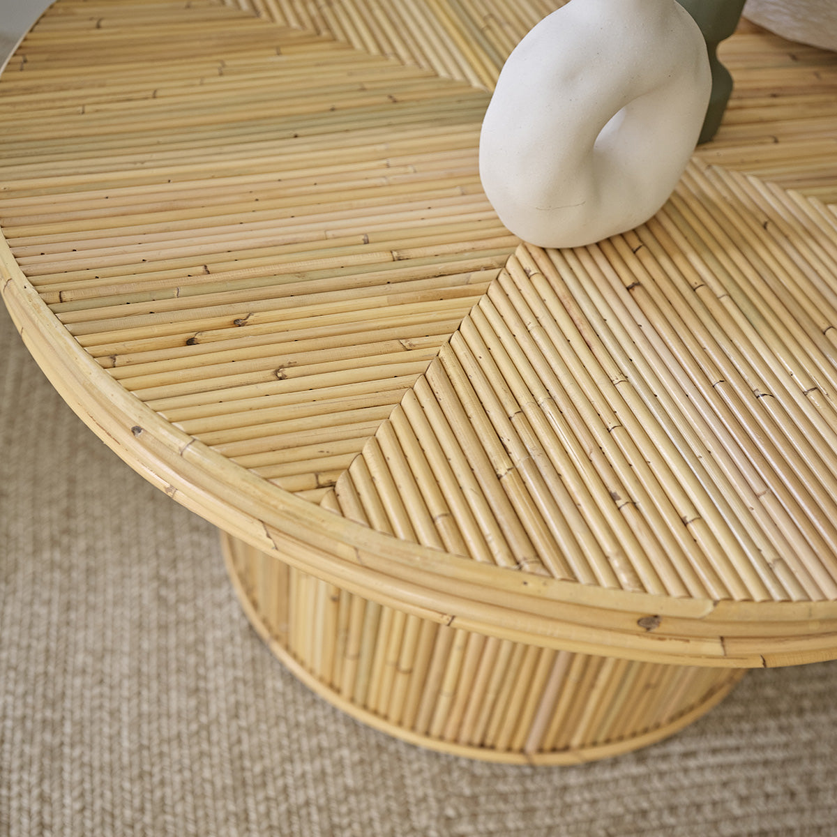 1701-table_basse_en_canne_de_rotin_o_80_cm-06.jpg