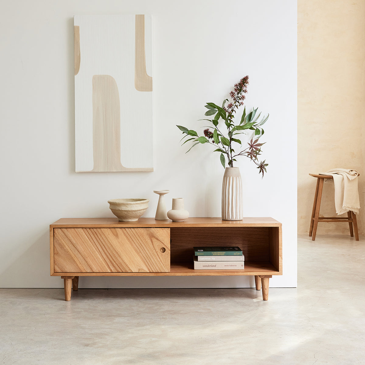 PACÔME - TV-Möbel aus massivem Mindi 135 cm