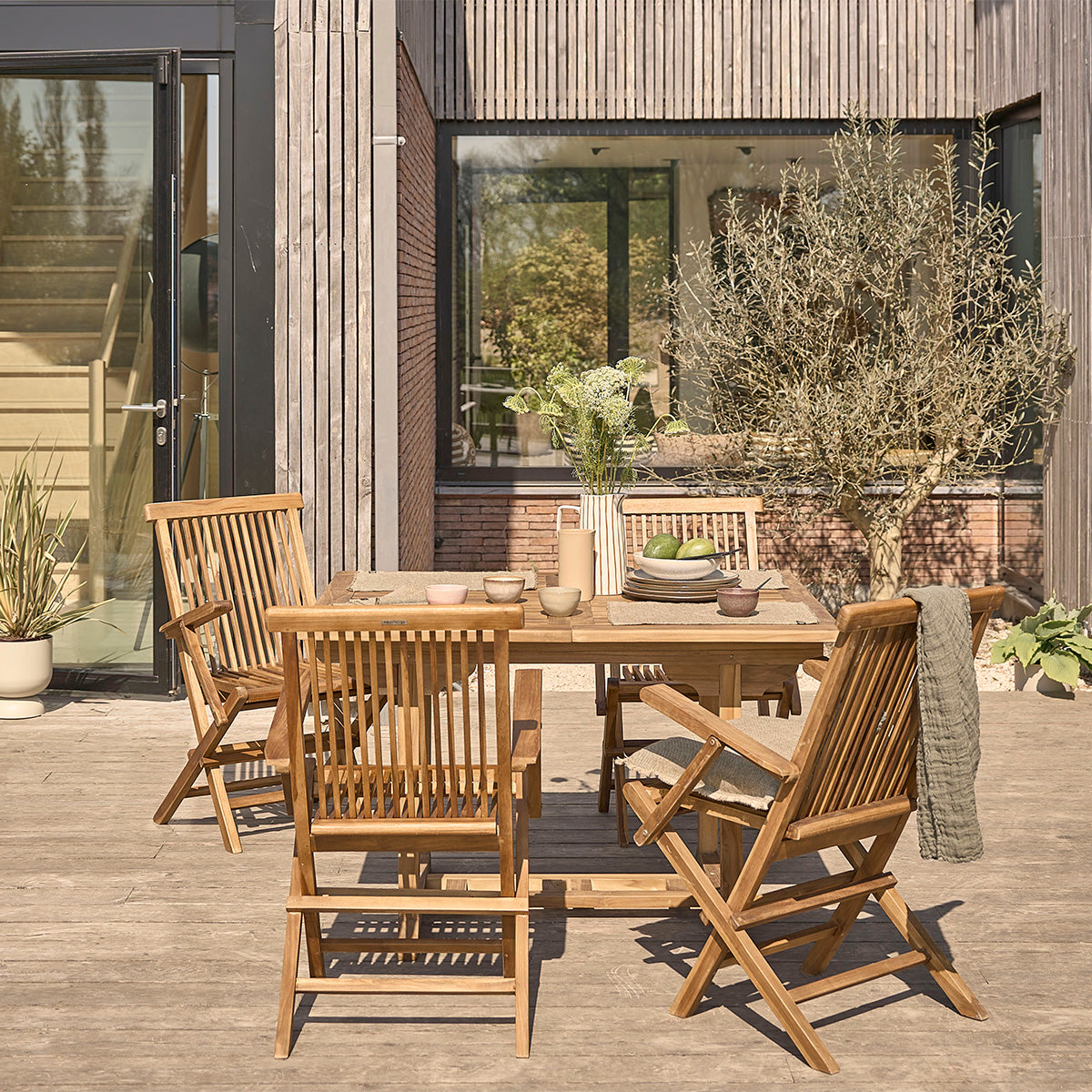 205HFF-salon_de_jardin_en_teck_huile_massif_extensible_4_8_pers-03.jpg