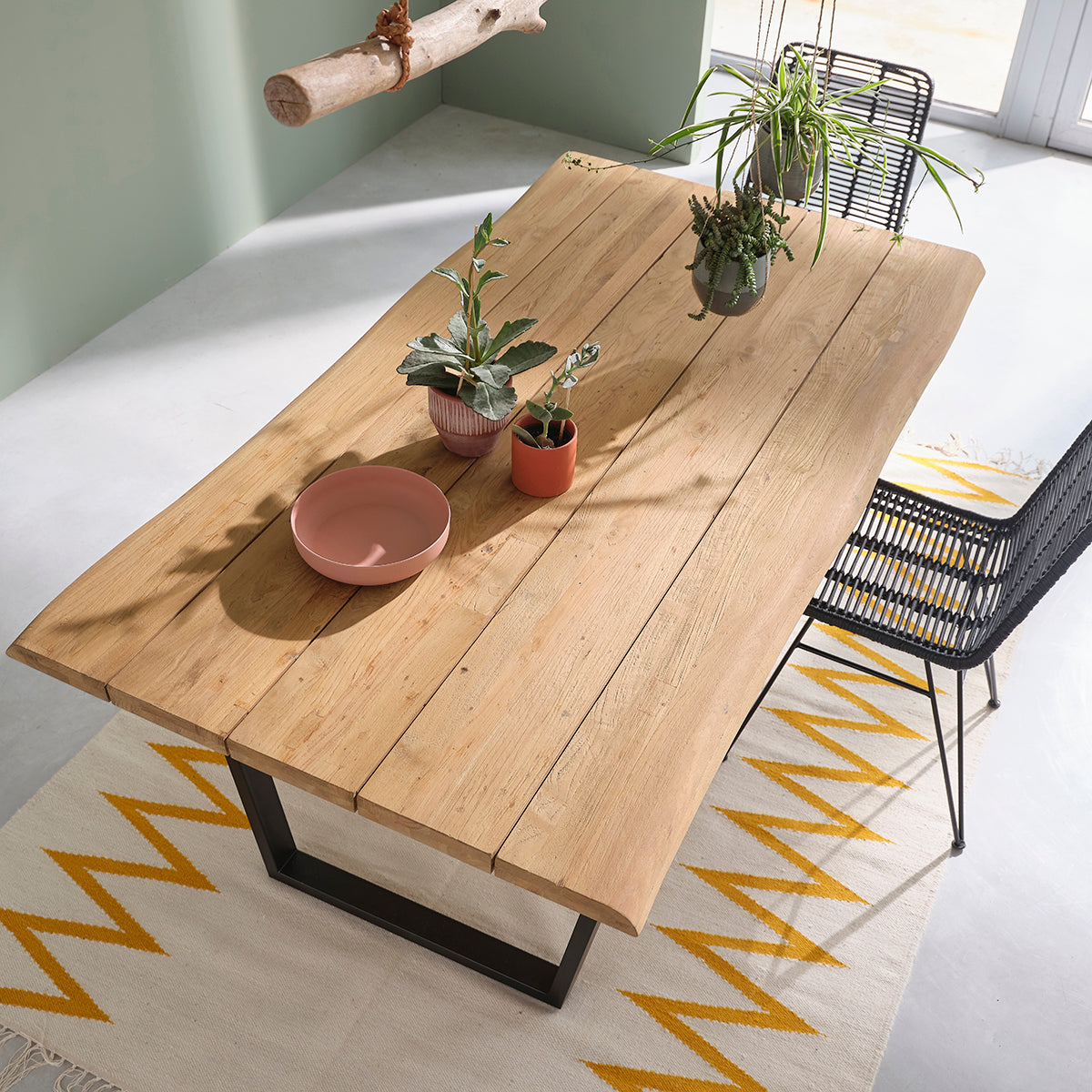 975-table_en_teck_massif_recycle_et_metal_8_pers-03.jpg