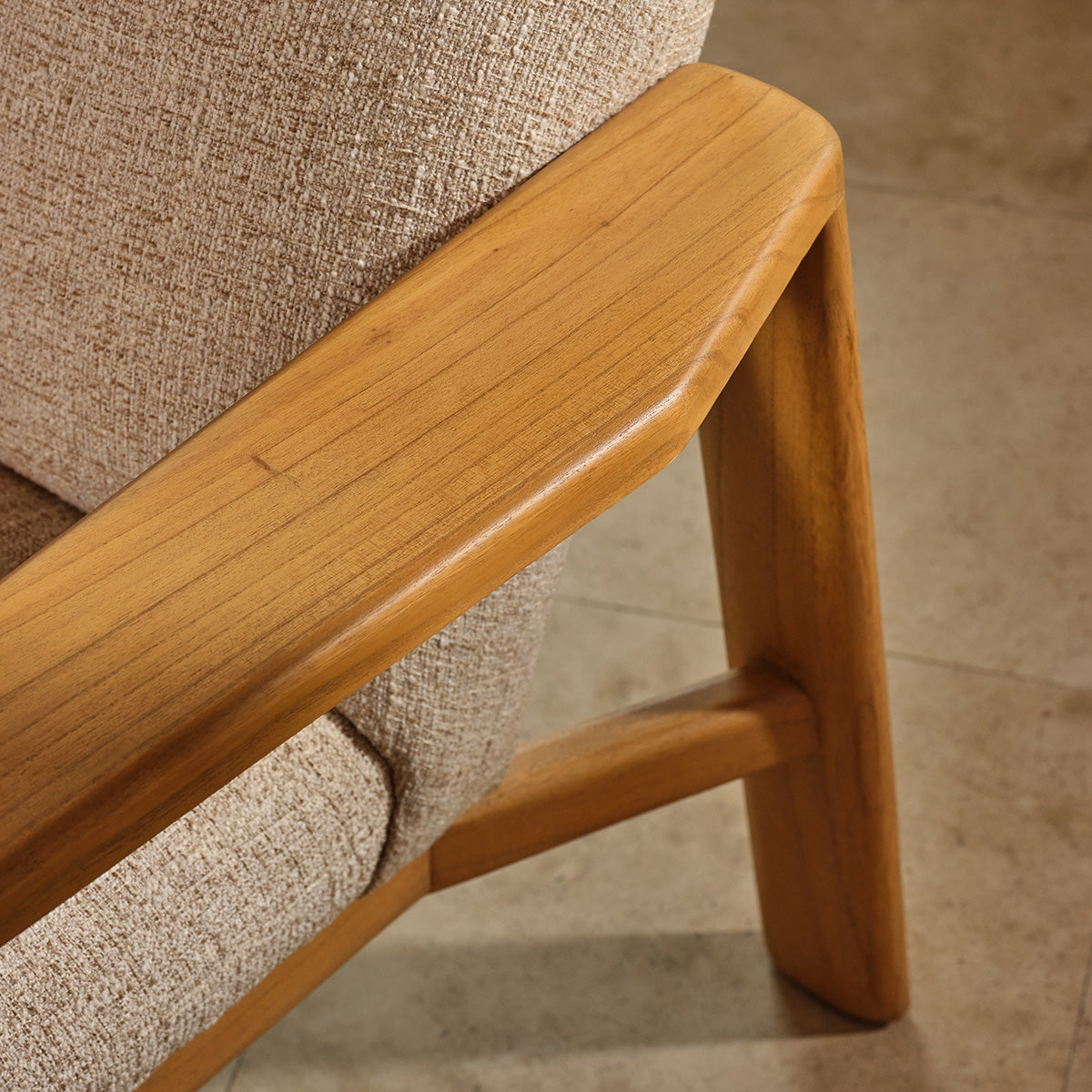 FAU0017-fauteuil_en_mindi_massif_et_tissu_beige_chine-06.jpg