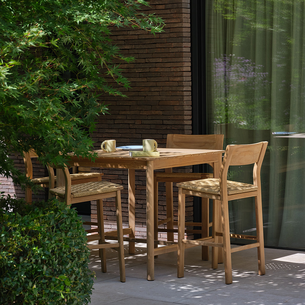 SDJ0029-salon_de_jardin_bar_en_teck_massif_et_rotin_4_pers-03.jpg