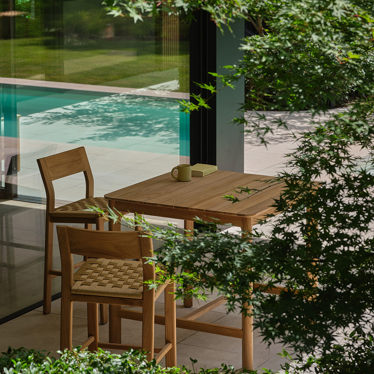 TDJ0006-table_haute_de_jardin_en_teck_massif_4_pers-03.jpg
