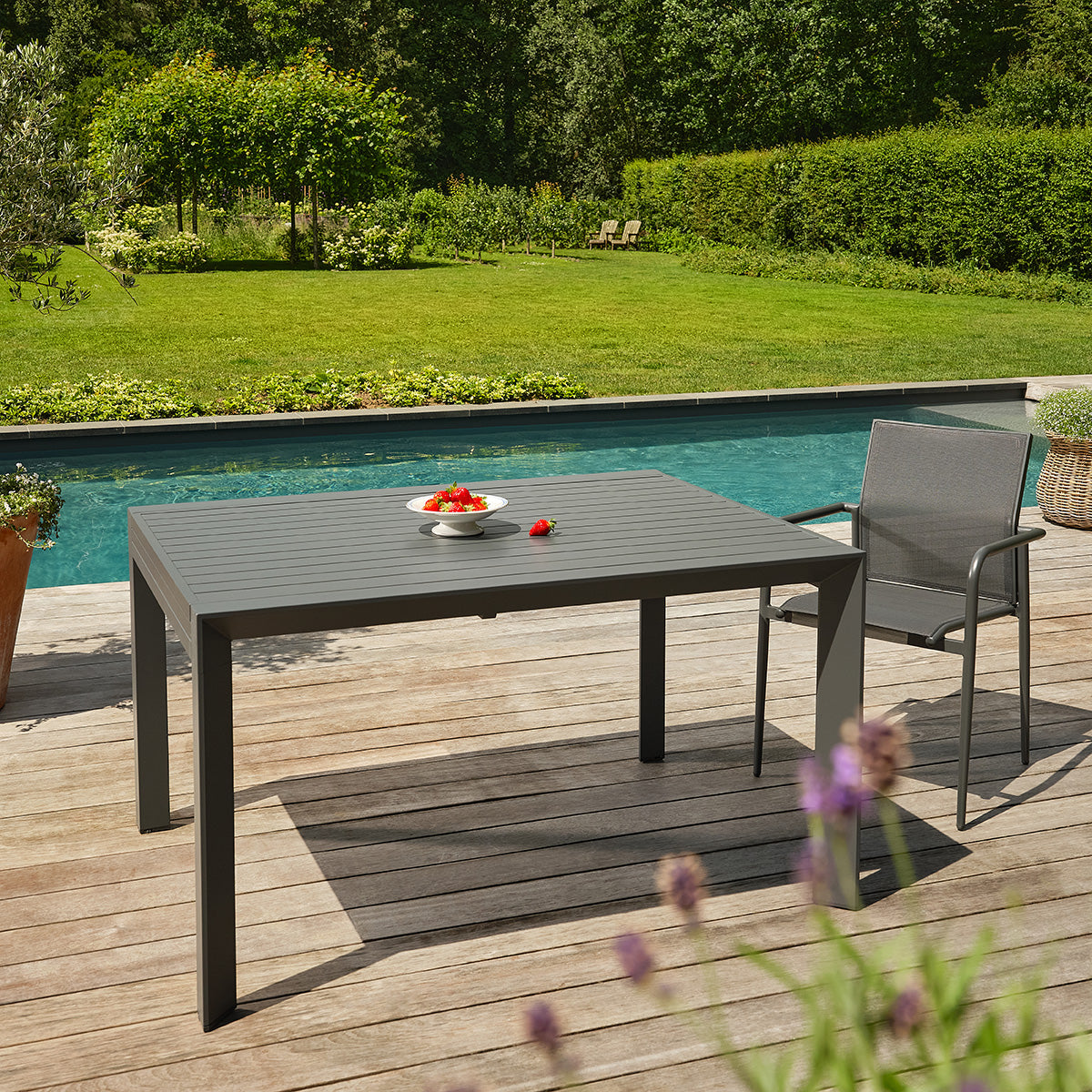 TDJ0012-table_de_jardin_en_aluminium_extensible_gris_6_10_pers-04.jpg