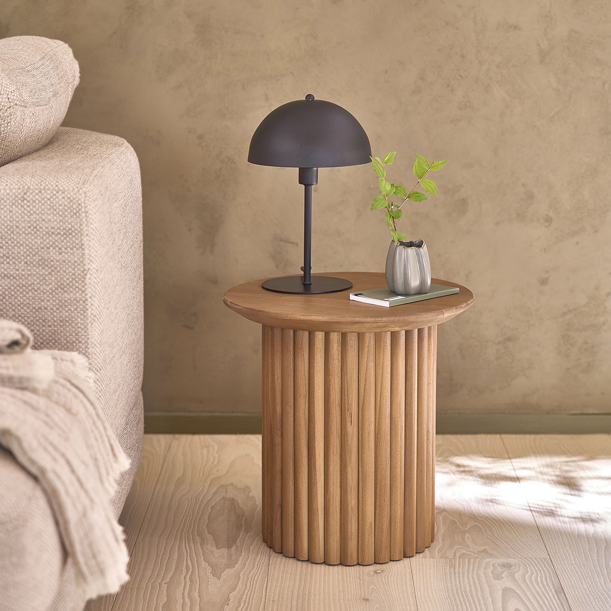 TAA0003-table_dappoint_en_teck_massif_ronde-01.jpg