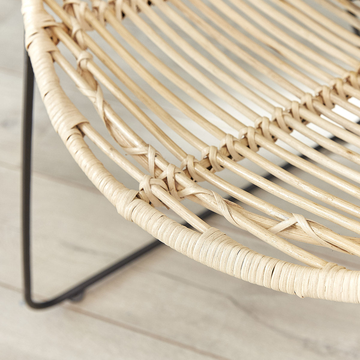 BOHEMA - Stuhl aus Rattan und Metall