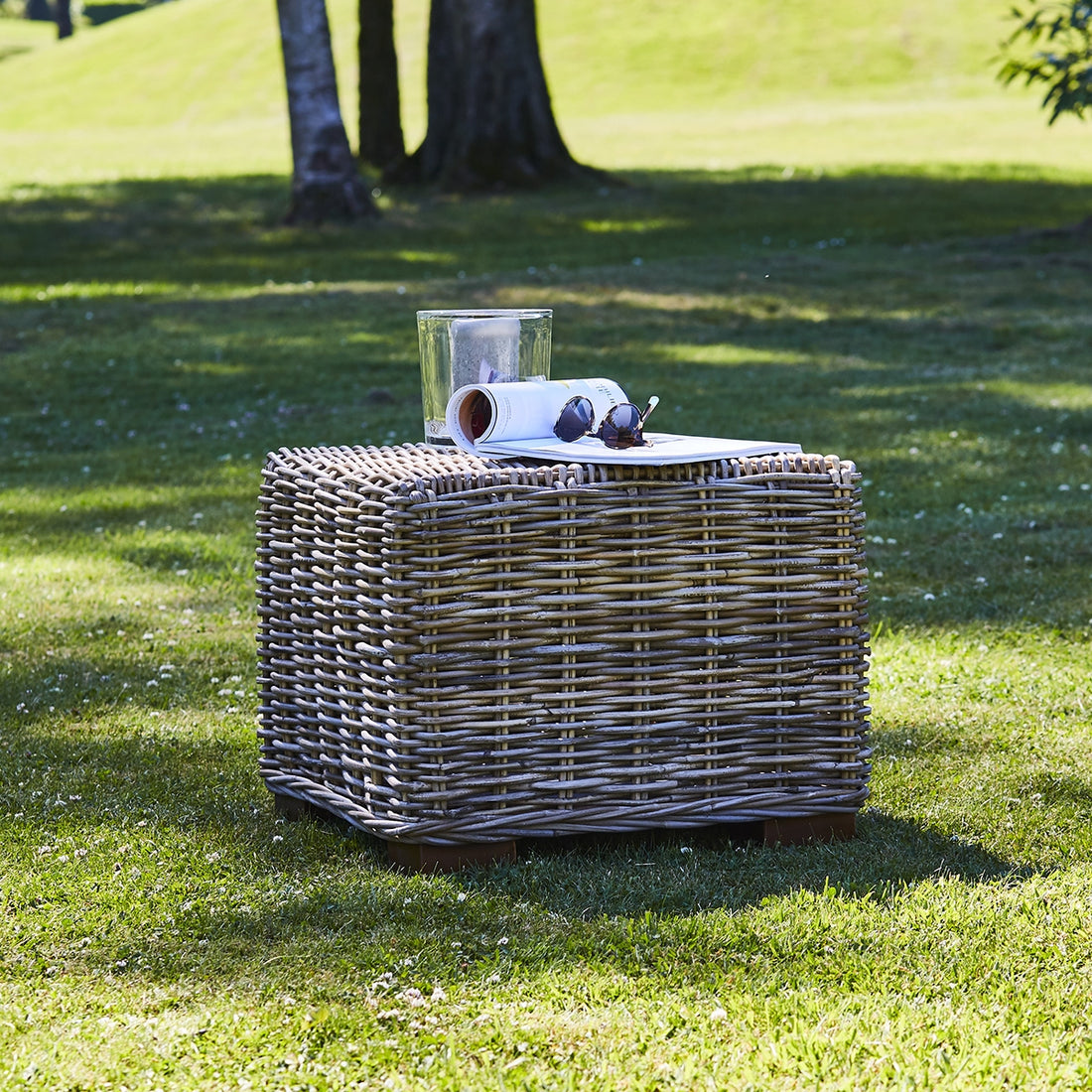 MUSA - Quadratischer Couchtisch aus Kubu