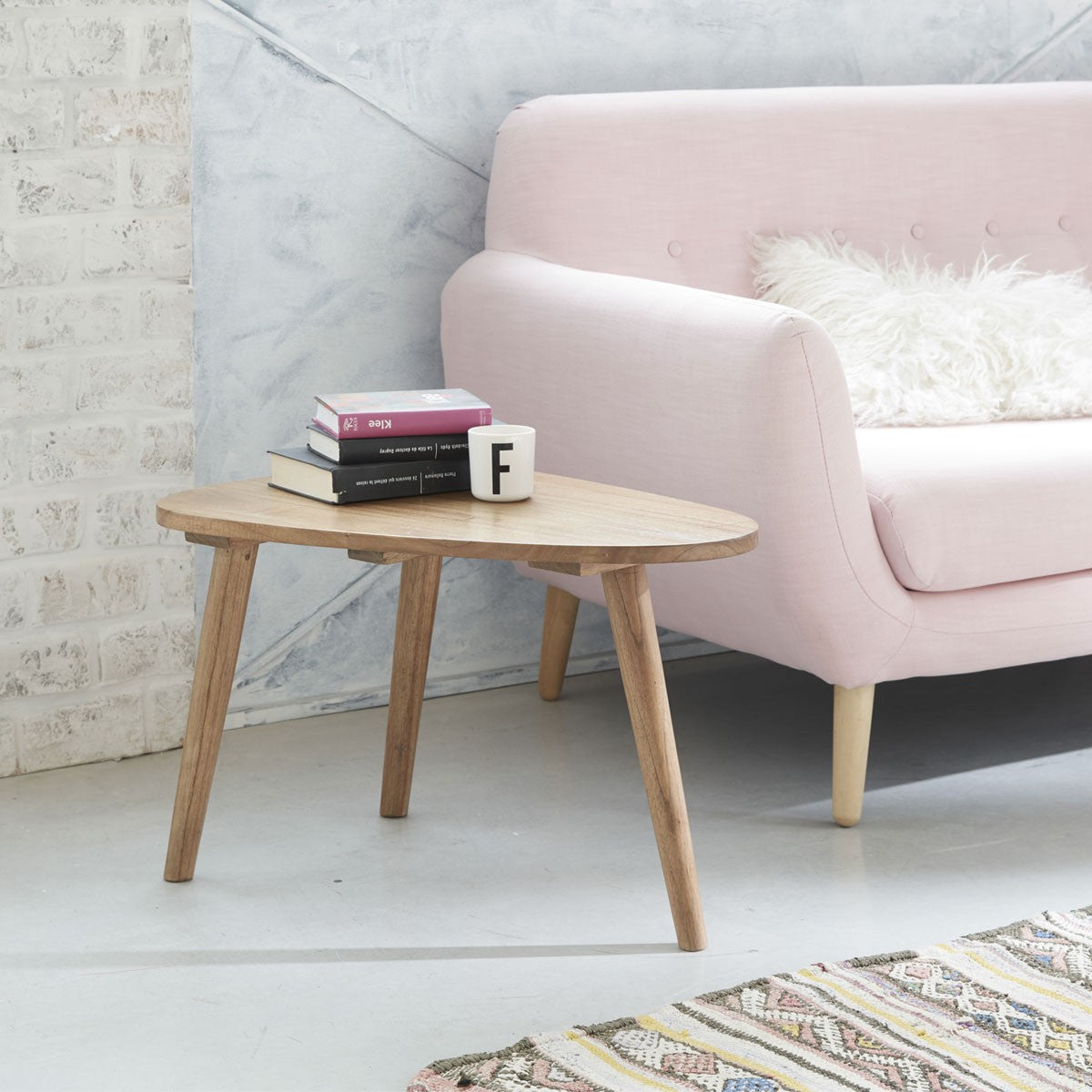 ODDA - Couchtisch aus massivem Mindy 62 cm