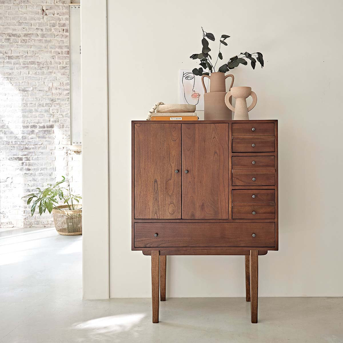 VINTAGE - Massive Mindi-Kommode in Walnuss-Finish 90 cm