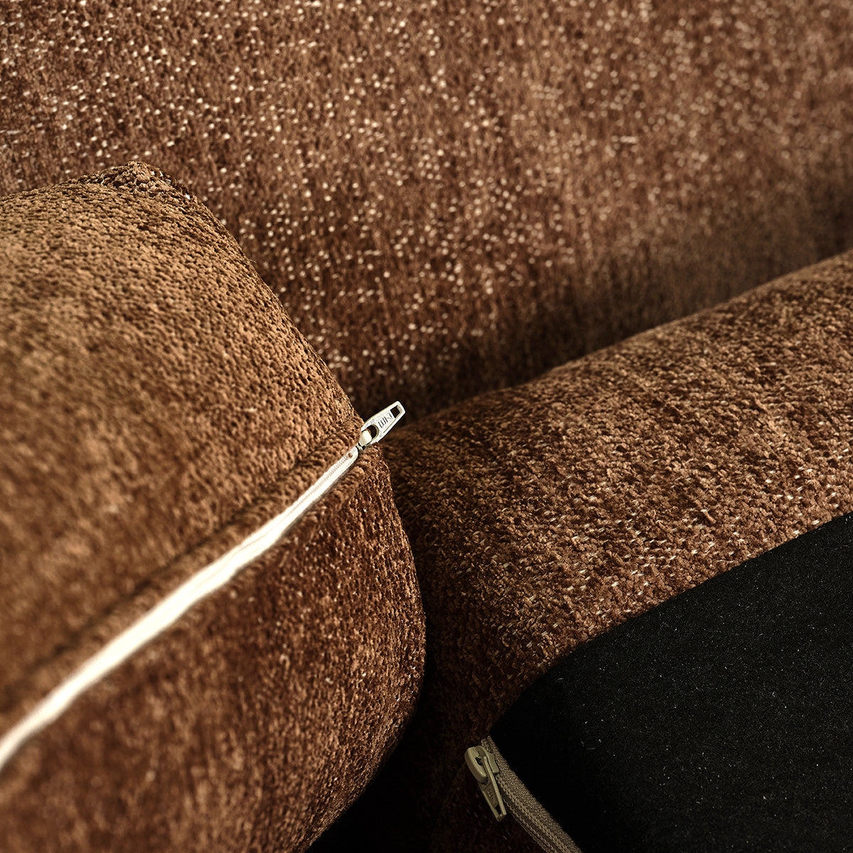 JACQUES - Gerades 3-Sitzer-Sofa aus meliertem, schokoladenbraunem Chenille