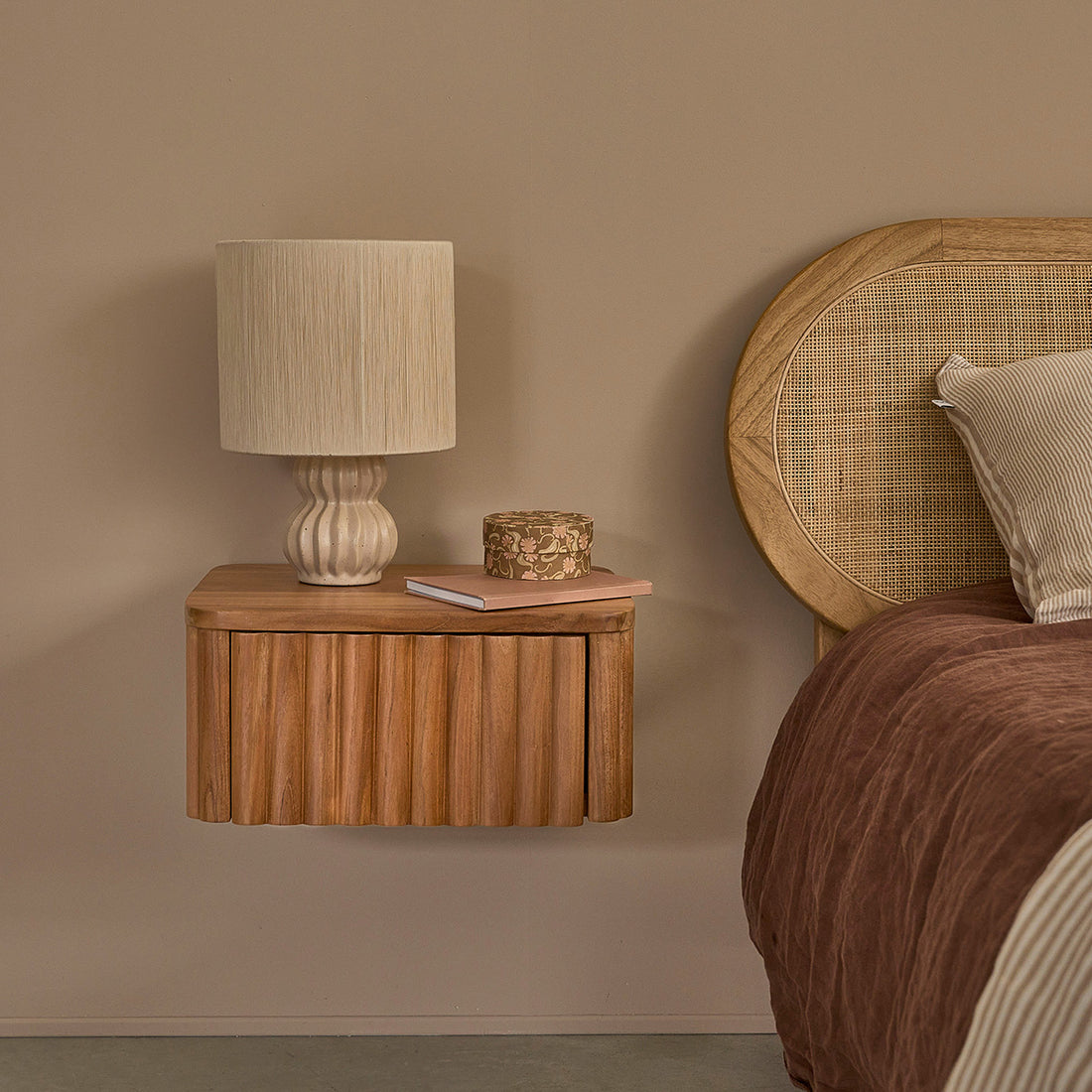 BELIZE - Nachttisch aus Teakholz, hängend, 45 cm