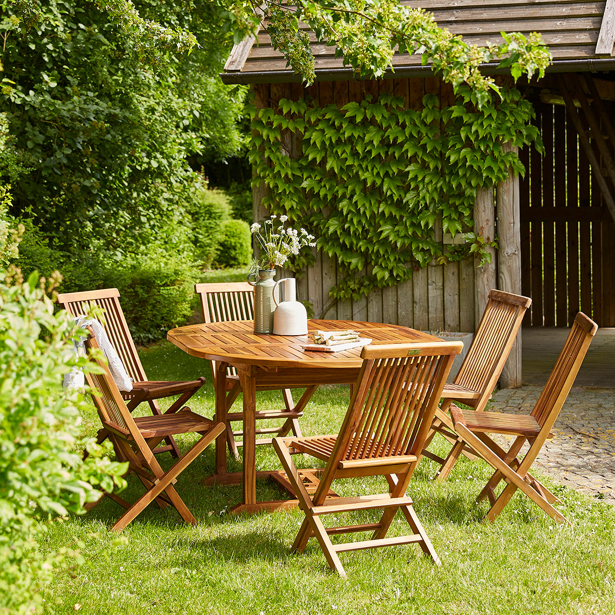 BALI - Klappbarer Gartenstuhl aus massivem, geöltem Teakholz