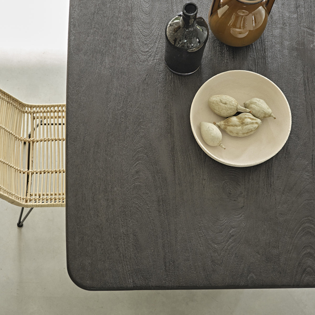 LUCKY - Tisch aus massivem Mangoholz für 6/8 Pers.