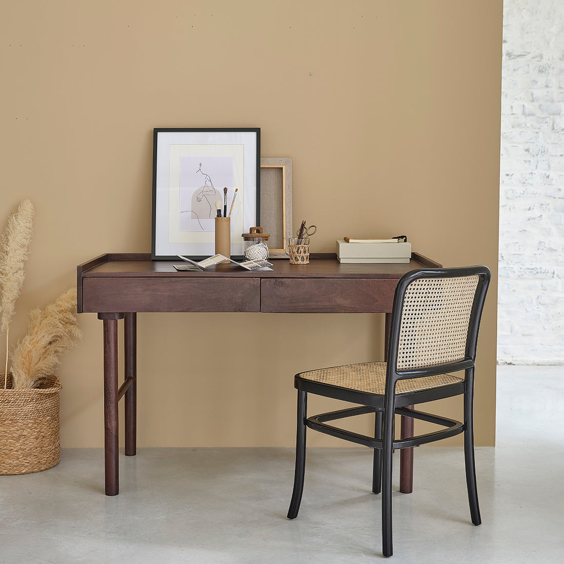 CAMERON - Schreibtisch aus massivem Mangoholz 125 cm