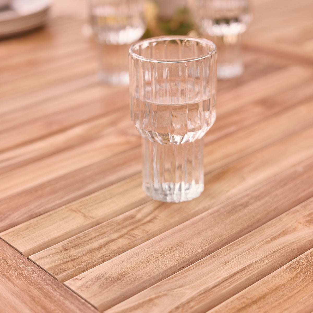 MALTE - Ausziehbare  Gartenlounge aus Teakholz 6/ 8 Sitzplätze