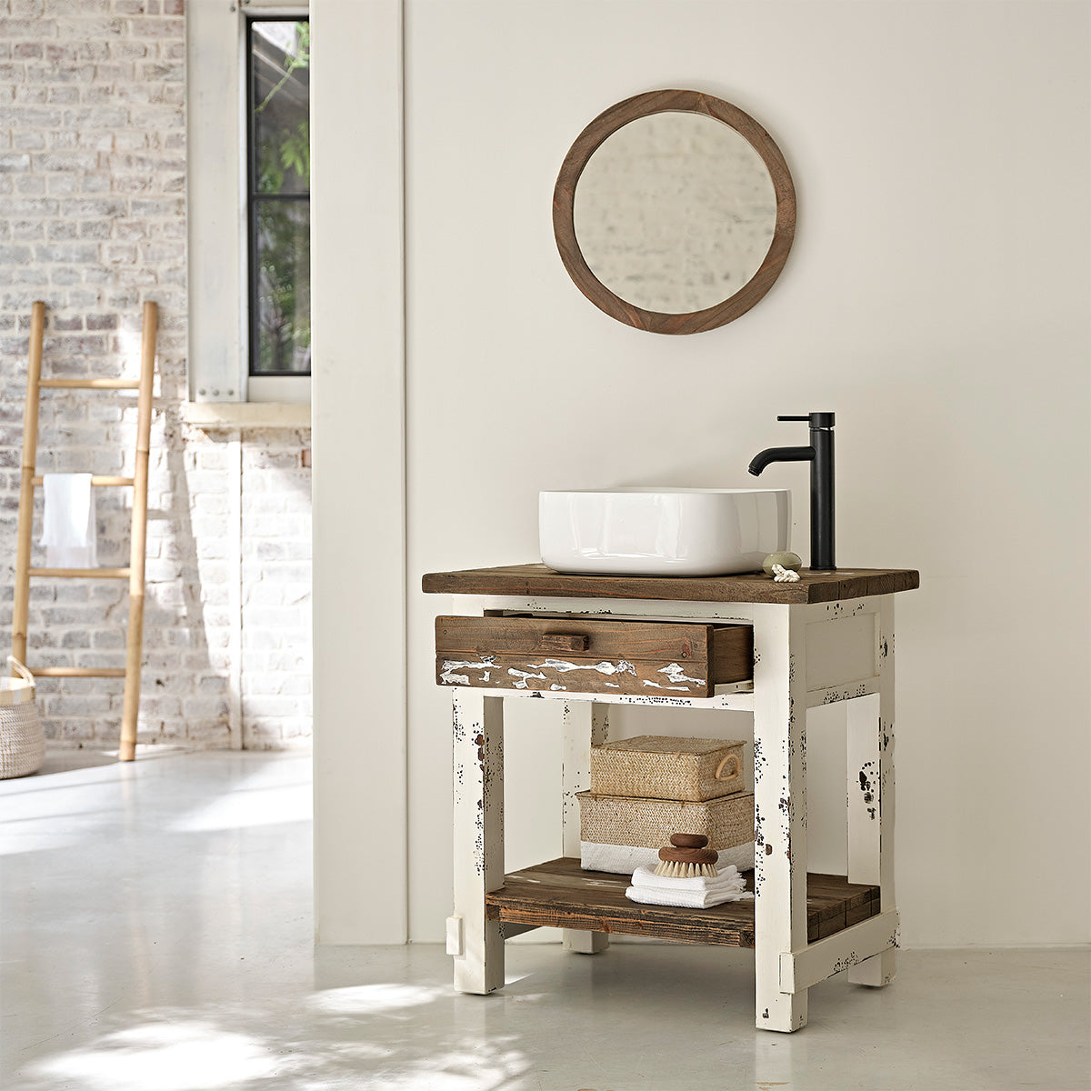 SEZANNE - Spiegel aus recyceltem Massivholz rund Ø 50 cm