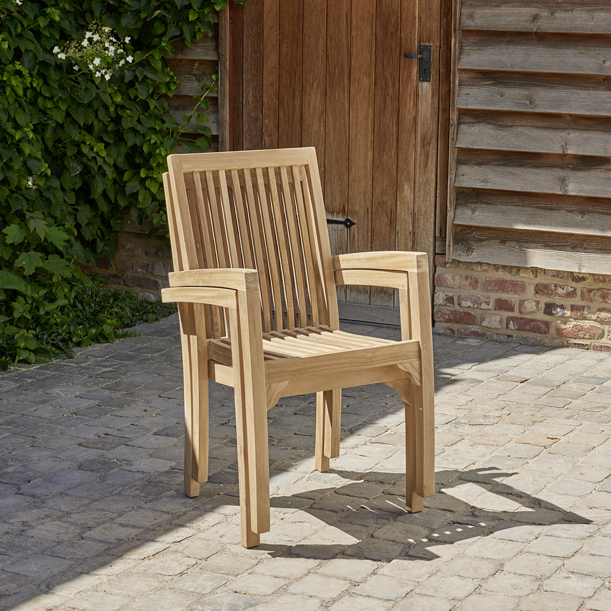 MALTE - Gartensessel massives Teakholz stapelbar (2er Set)