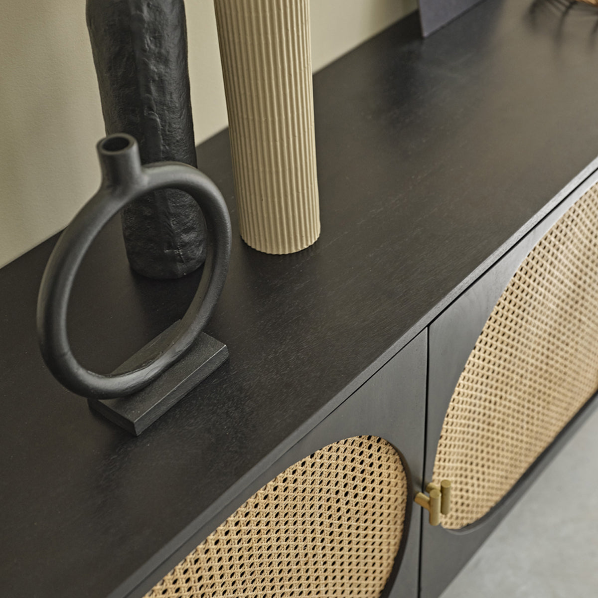 ZULMA - Sideboard aus massivem Mangoholz und mit Rohrgeflecht 160 cm