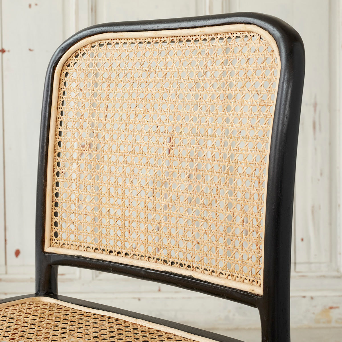 ARON - Set aus 2 Stühlen aus massivem Mahagoni und Rohrgeflecht