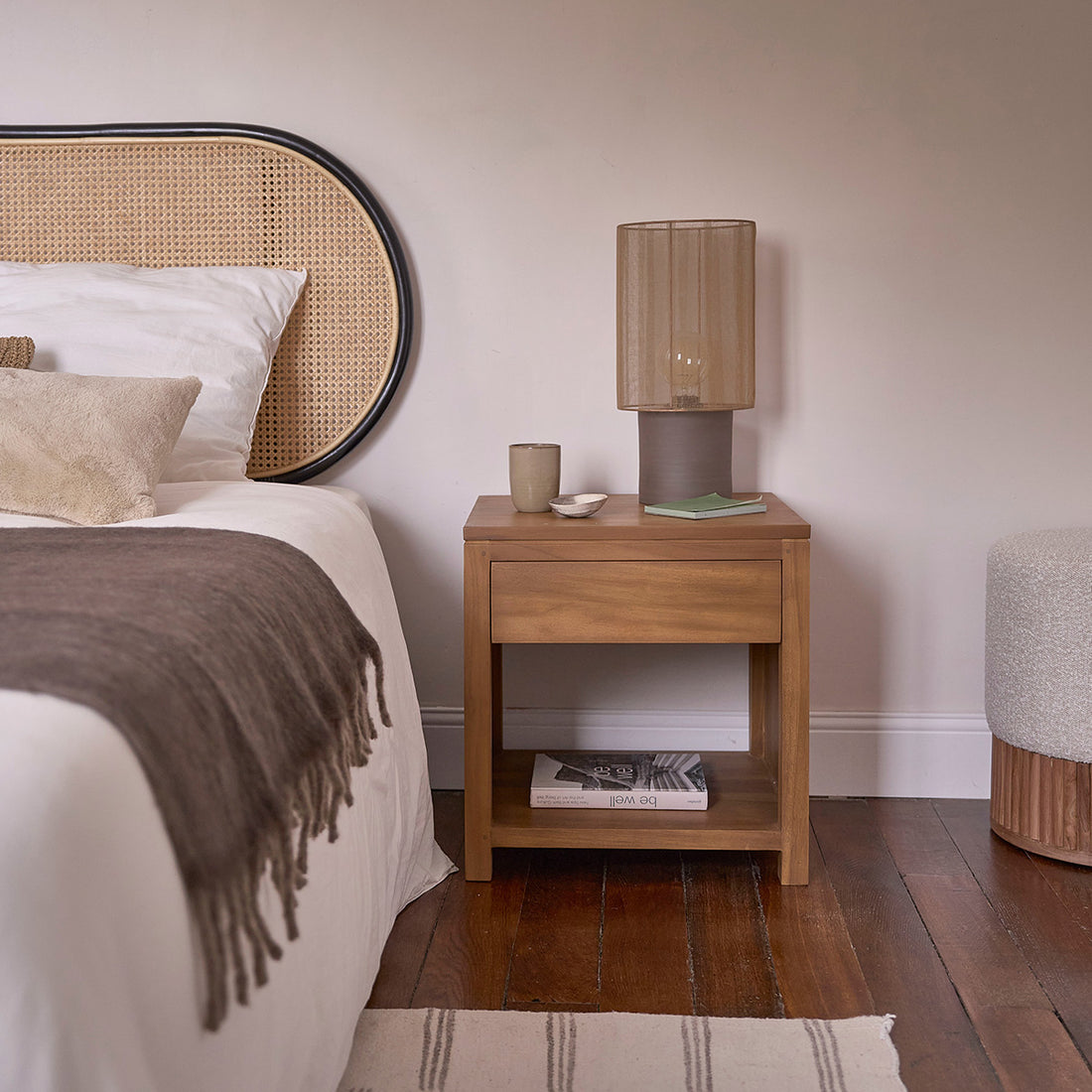 TRISTAN - Nachttisch aus massivem Teakholz 50 cm