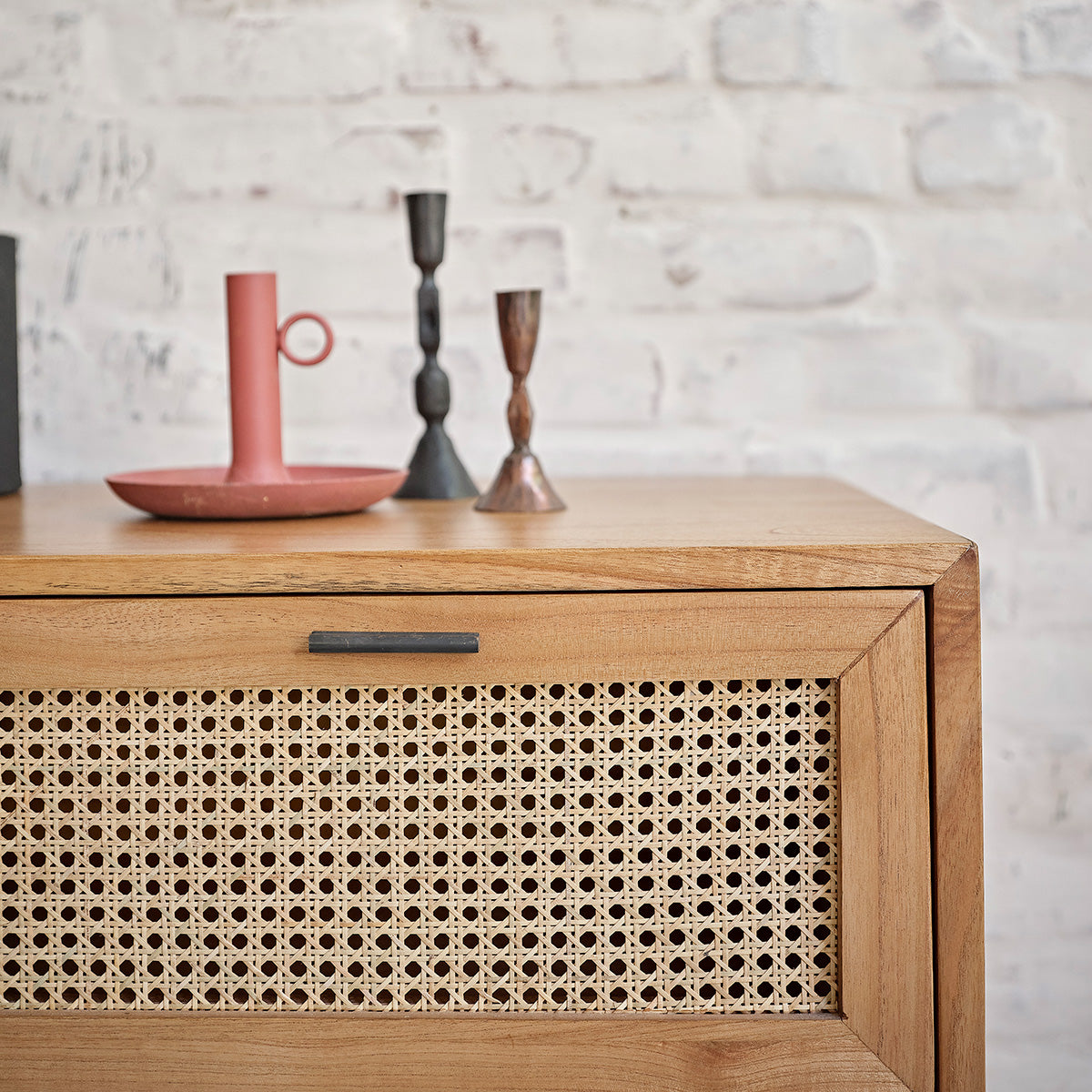 ALBA - Kommode aus massivem Mindi und mit Rohrgeflecht 100 cm