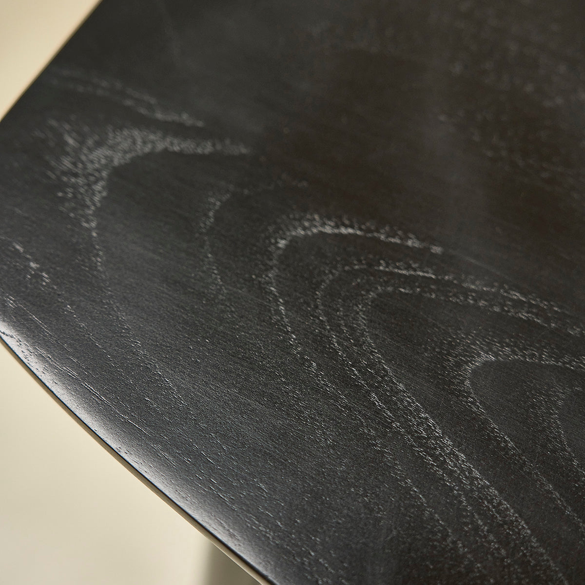 AMBRE - Set aus 2 Hockern aus massivem Teakholz schwarz 65 cm