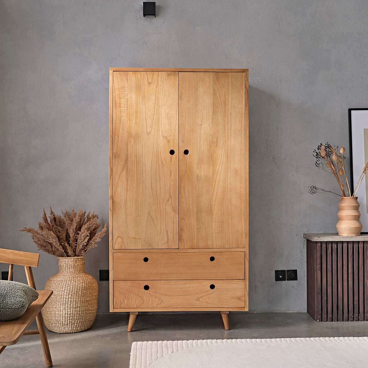 ESMEE - Schrank aus massivem Mindi 190