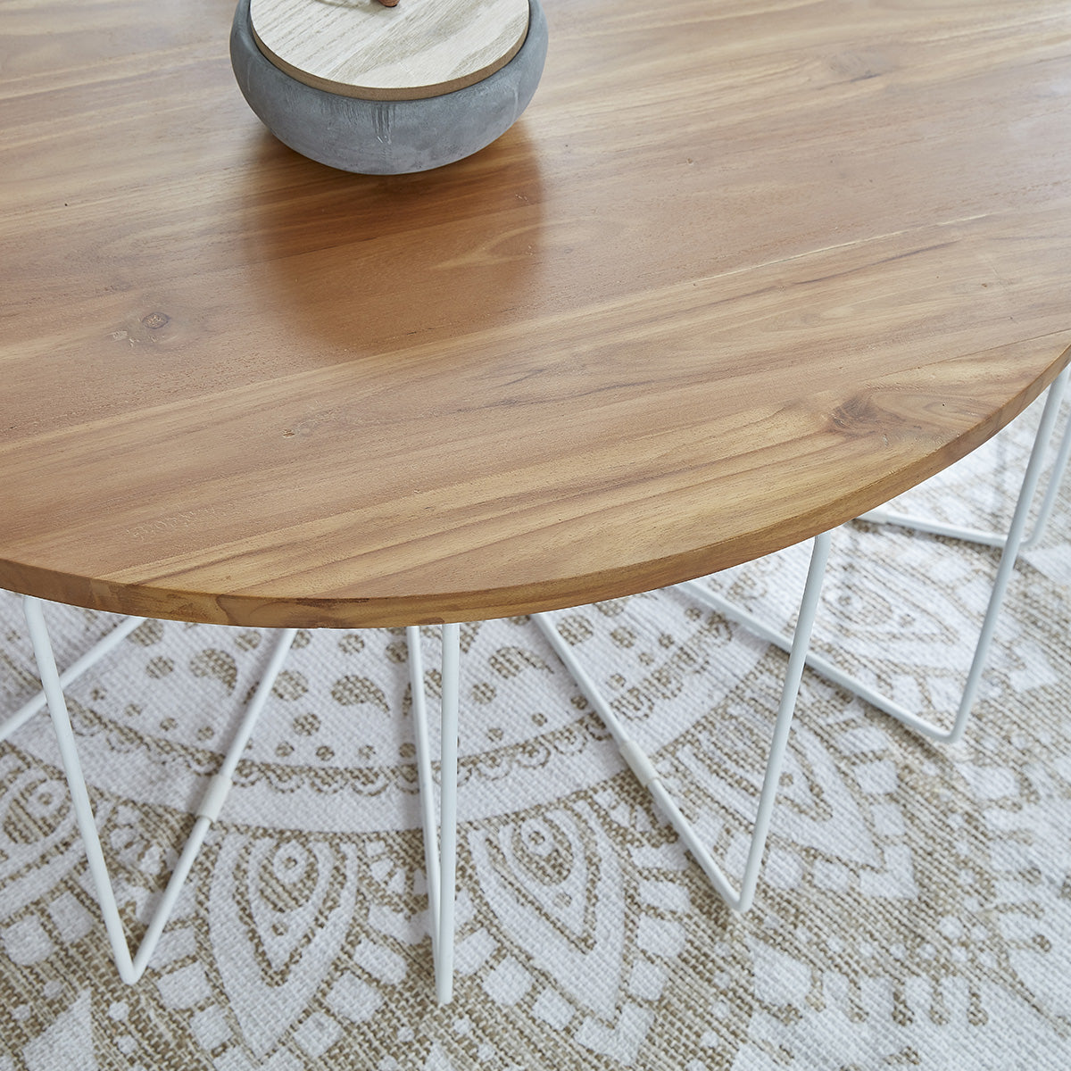 HUGO - Couchtisch aus massivem Teakholz und Metall Ø 100 cm