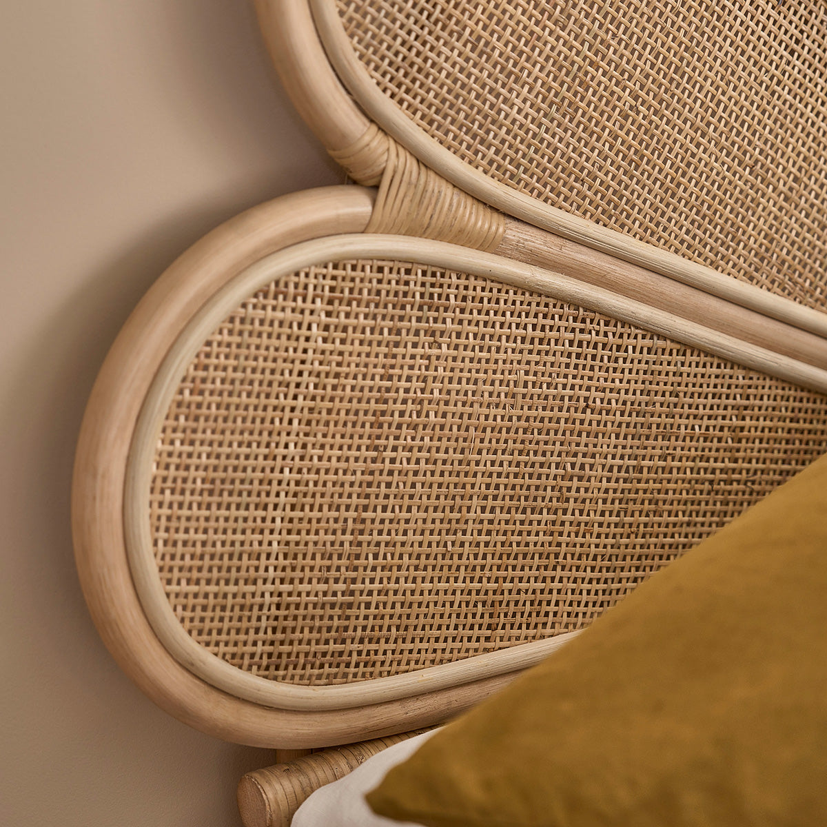 ROMY - Kopfteil aus Rattan und Rohrgeflecht 140 cm