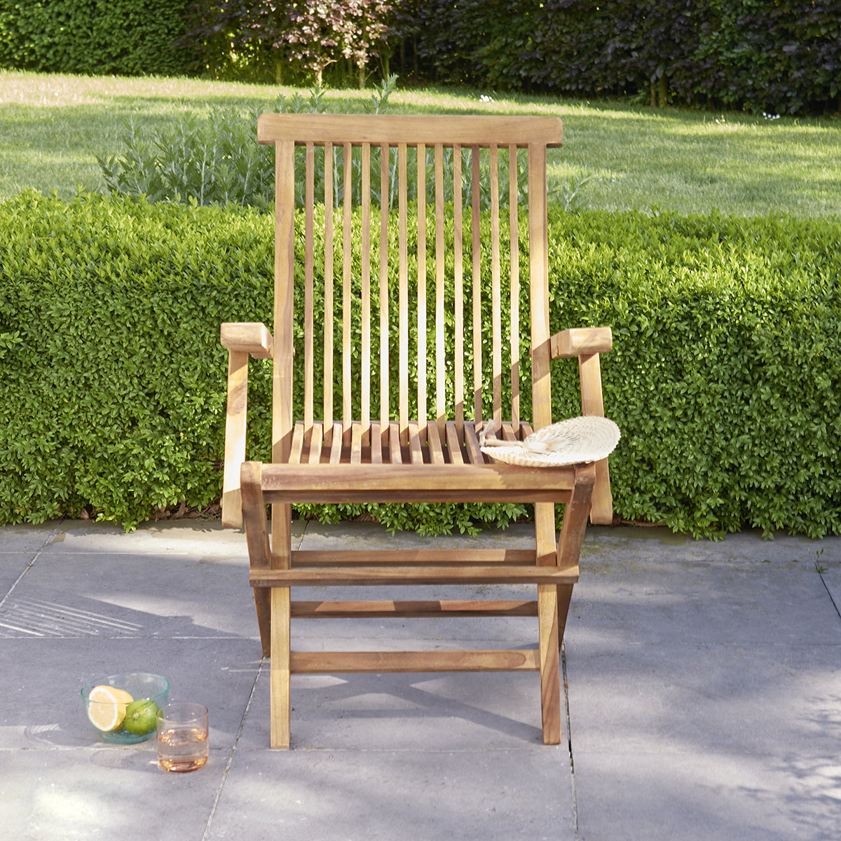 BALI - Klappbarer Gartensessel aus massivem geöltem Teakholz (4er-Set)