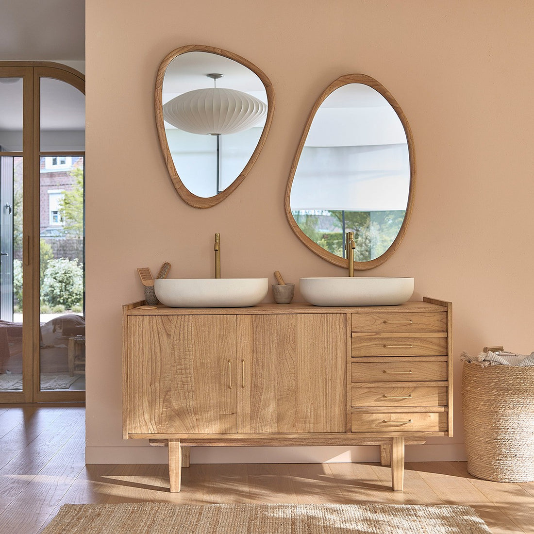 FIFTIES - Waschtischunterschrank aus massivem Mindi 135 cm