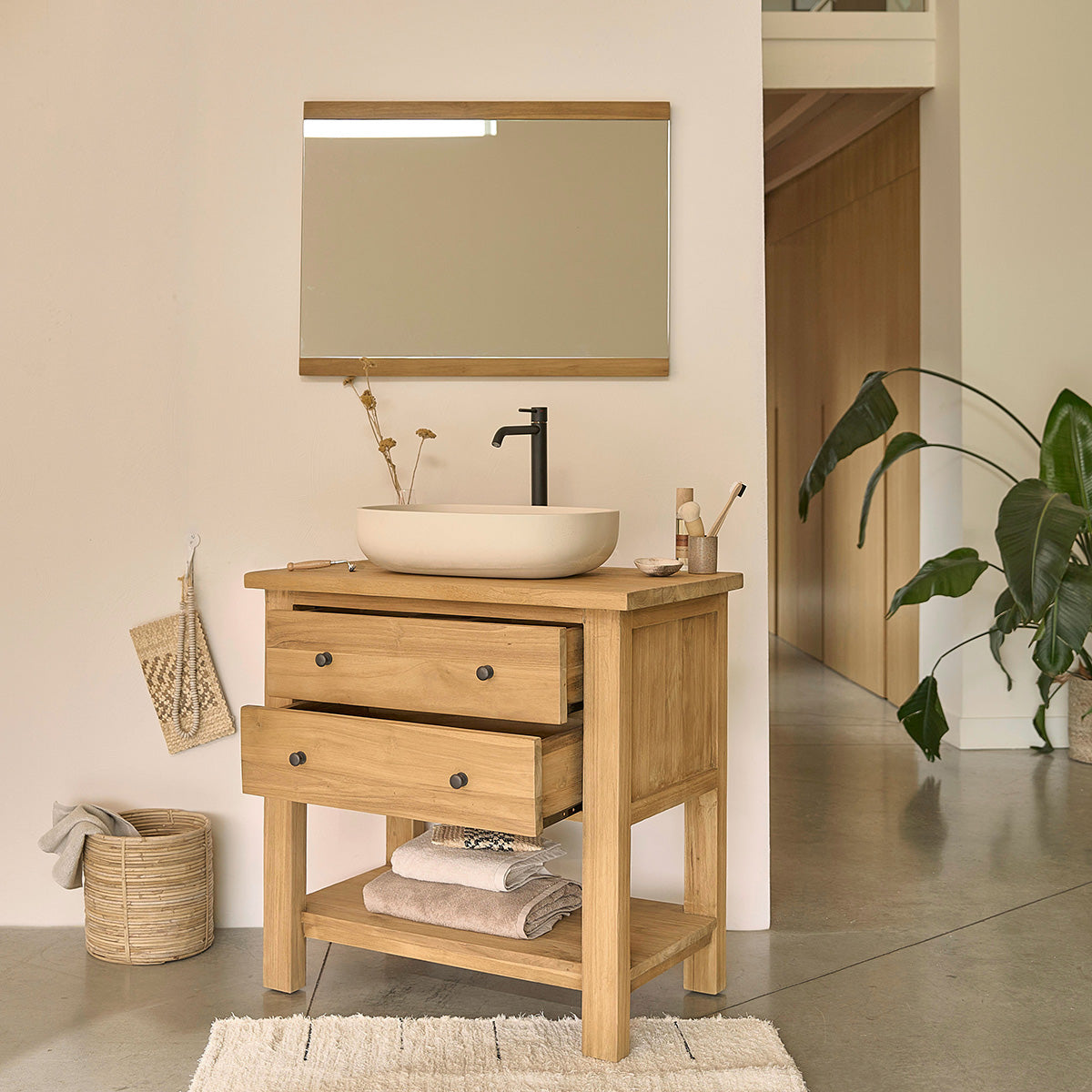 NAHELE - Waschtischunterschrank aus massivem recyceltem Teakholz 82 cm