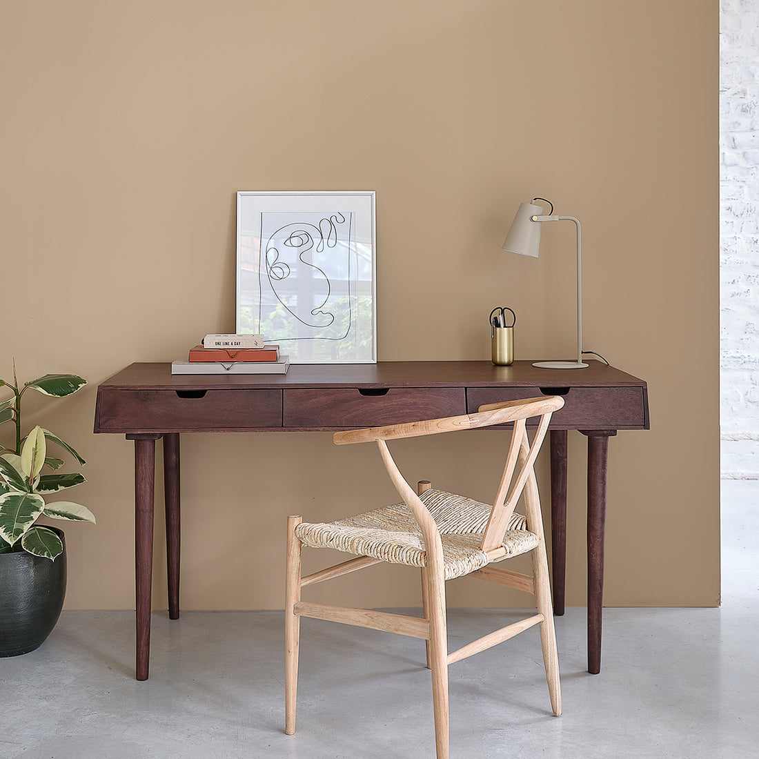 CAMERON - Schreibtisch aus massivem Mangoholz 140 cm