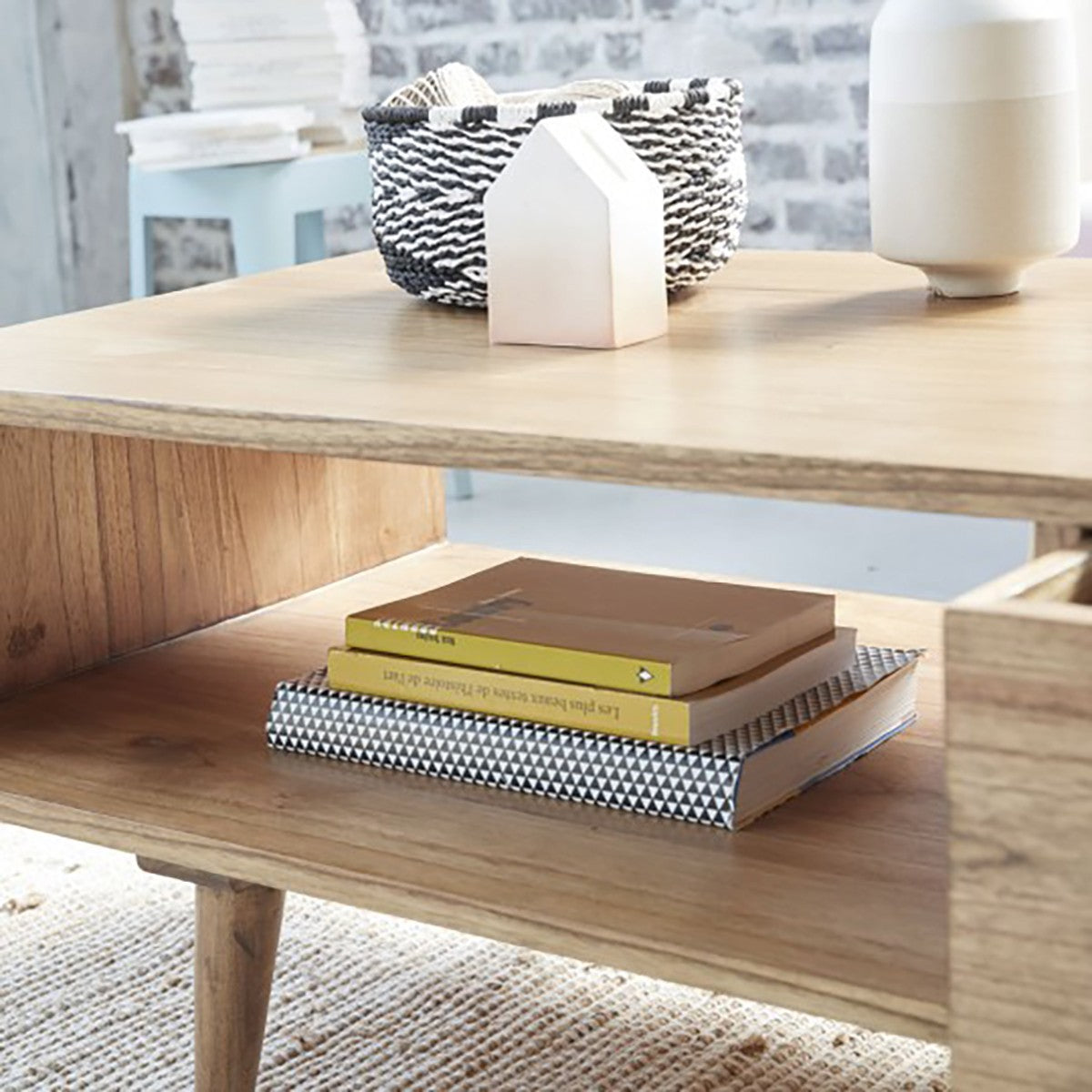 OSCAR - Couchtisch aus massivem Mindi-Holz 120 cm