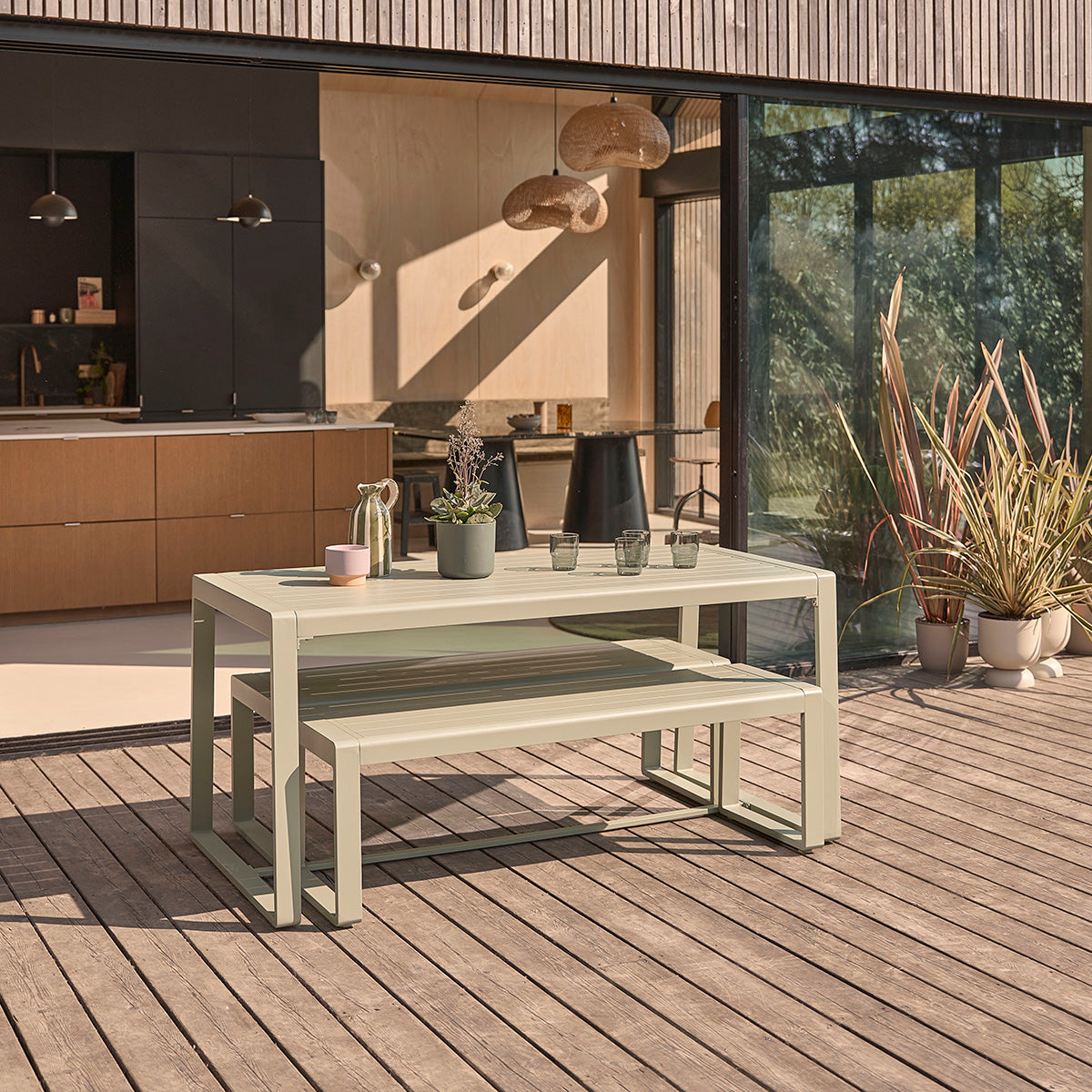 SÉLÈNE - Gartenmöbel aus grünem Aluminium 4 pers.