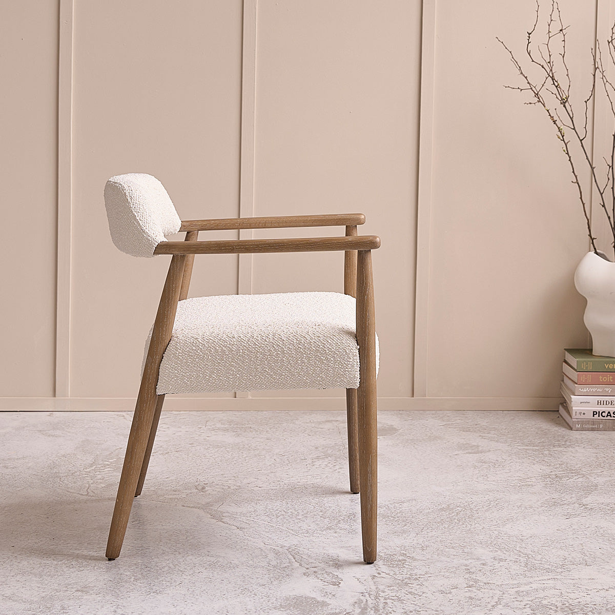 LUISA - Set aus 2 Stühlen aus Eichenholz und Bouclé-Stoff