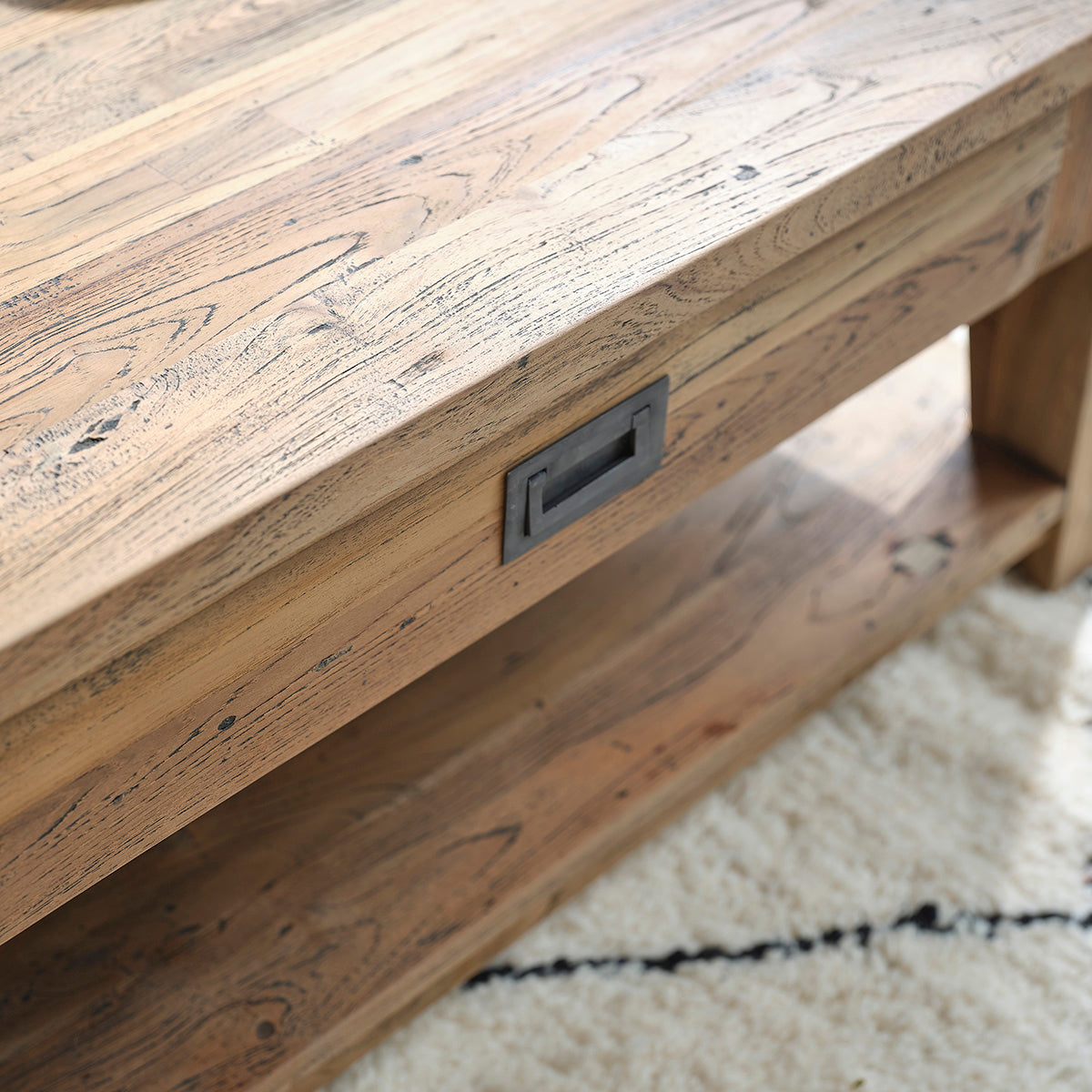 CARGO - Couchtisch aus recyceltem massivem Teakholz 100 cm