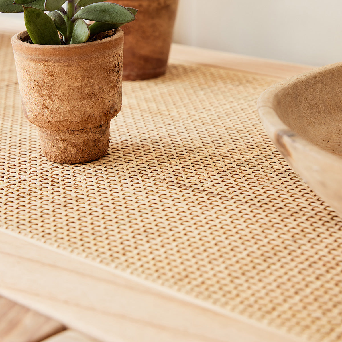 MAËL - Buffet aus massivem Mindi und Rohrgeflecht 150 cm