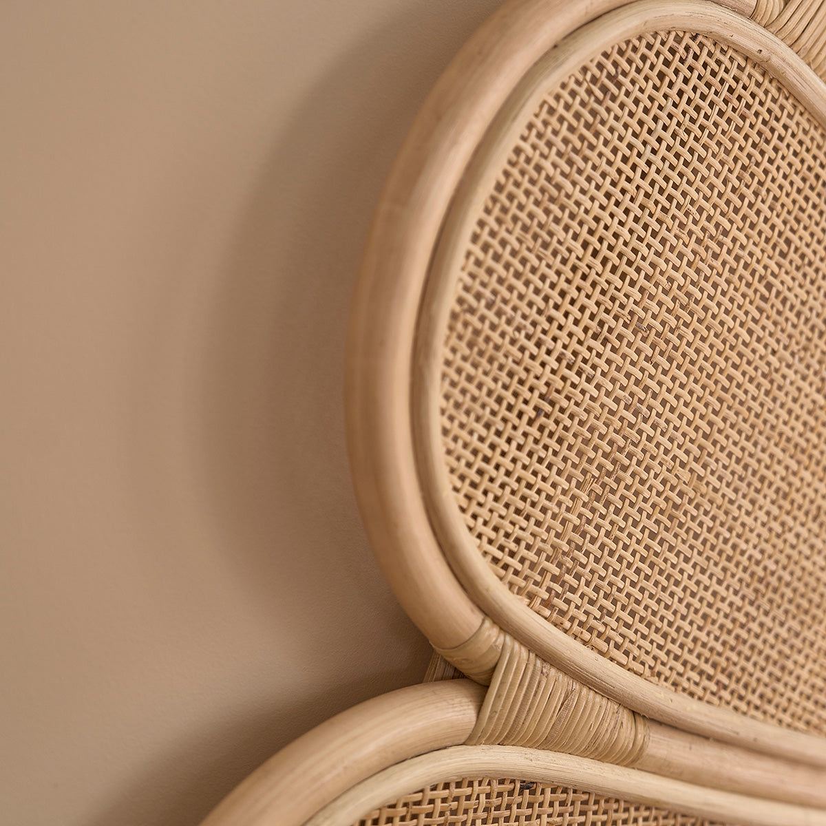 ROMY - Kopfteil aus Rattan und mit Rohrgeflecht 160 cm