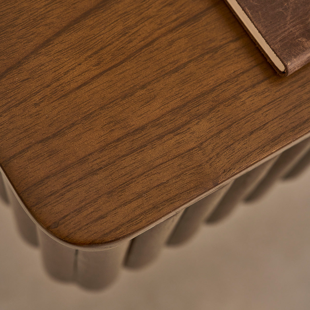 TRINIDAD - Nachttisch aus Mindiholz, hängend, 45 cm