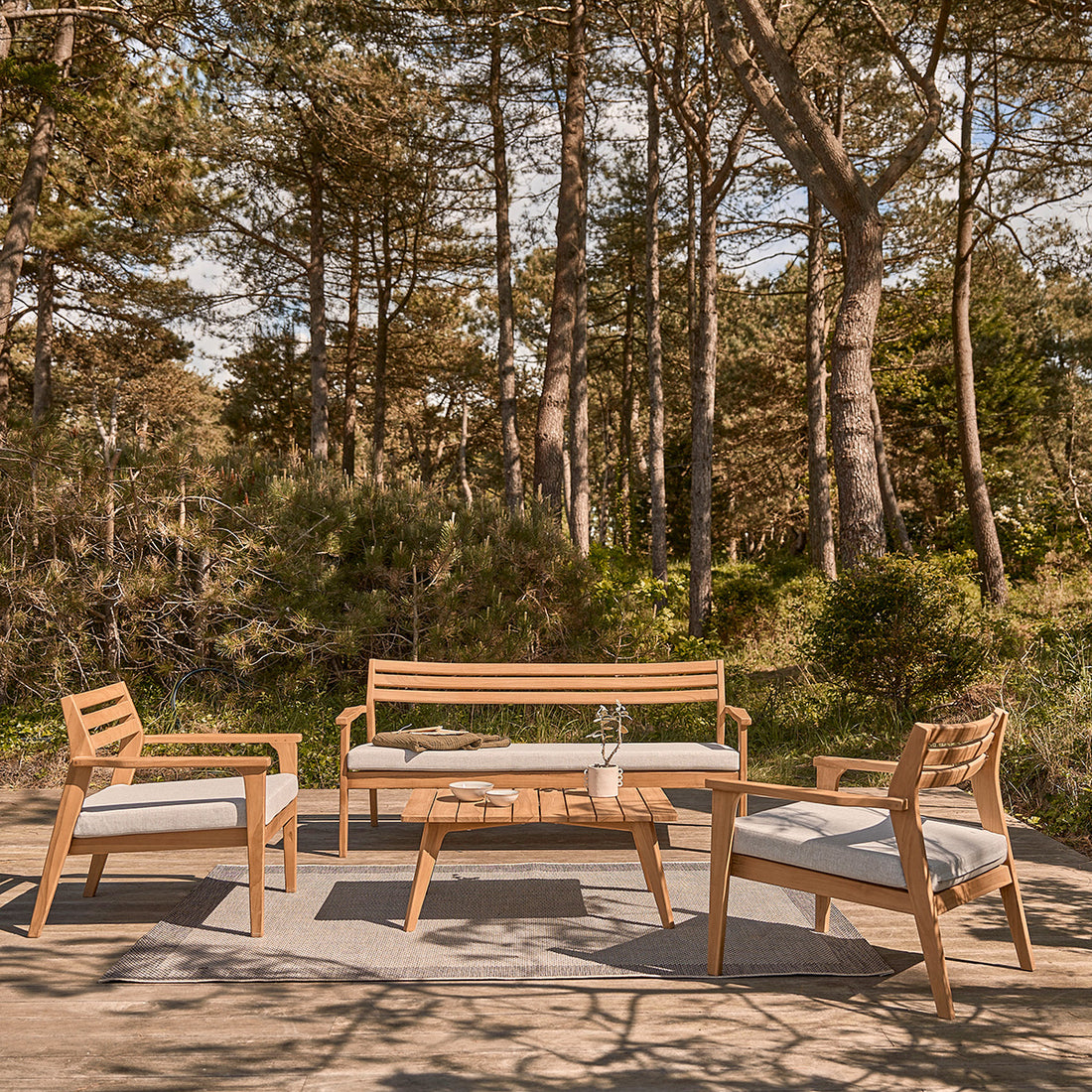 BARI - Niedrige Gartenmöbel aus massivem Teakholz