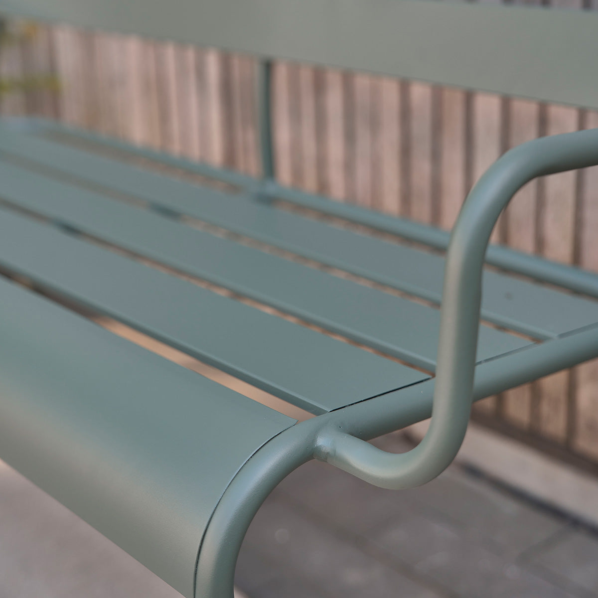 BDJ0006-banc_en_aluminium_vert_118_cm-04.jpg