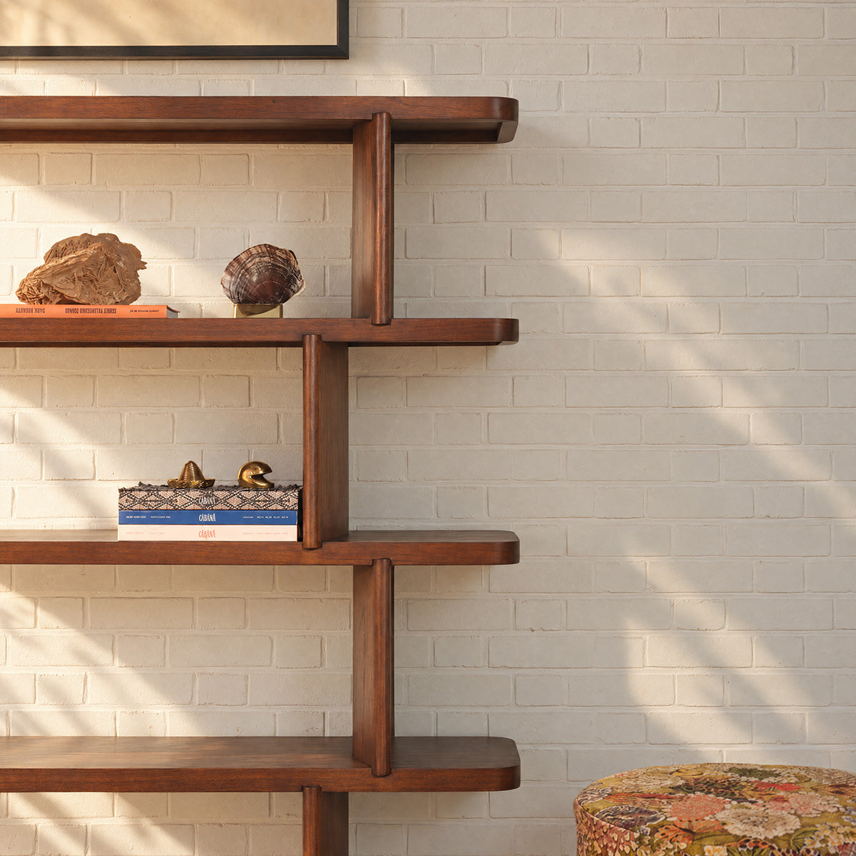 OTTO - Bücherregal aus braunem Mindi-Holz, 160 cm