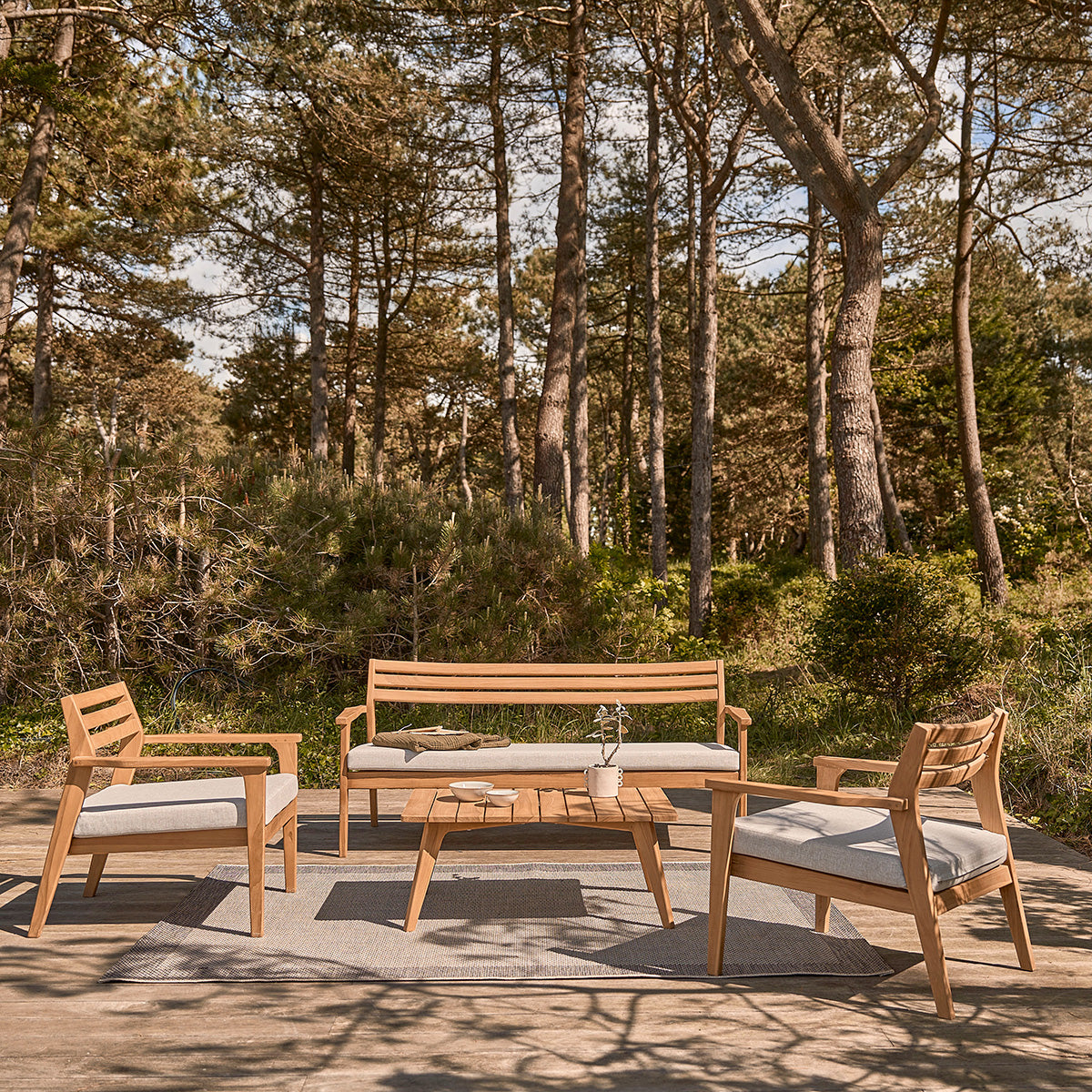 BARI - Gartensofa aus massivem Teakholz 175 cm