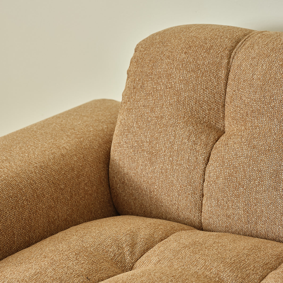 ALPHONSE - Gerades 3-Sitzer-Sofa aus hellbraun meliertem Strukturstoff
