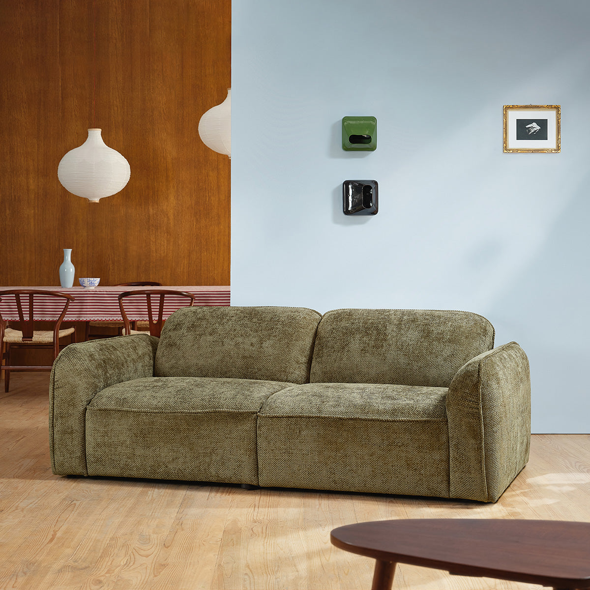 HECTOR - Gerades 3-Sitzer-Sofa aus khakifarbenem geflochtenem Samt