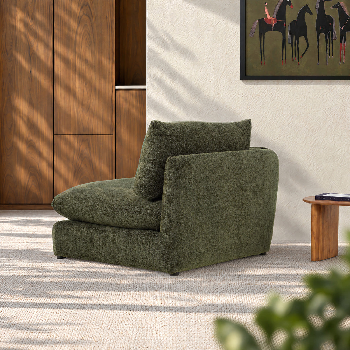 LEOPOLD - Modulares Eckelement aus grün meliertem Chenille